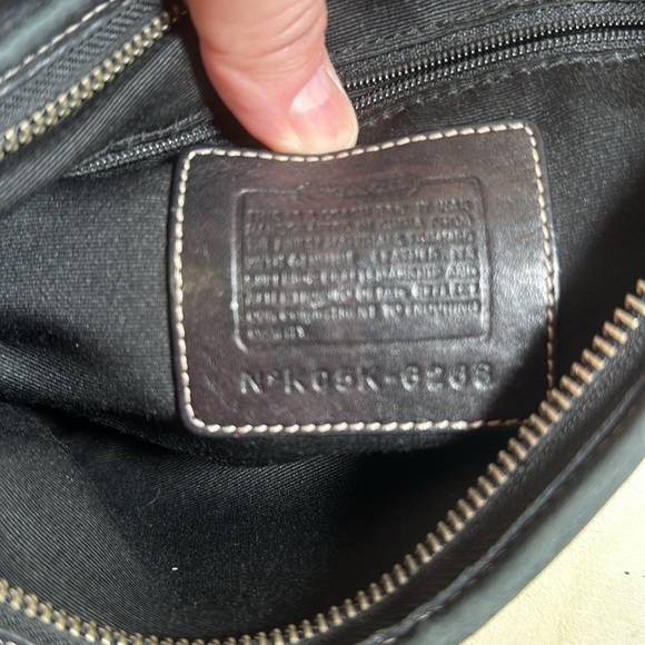 Vintage Coach mini hobo - Picture 8 of 8